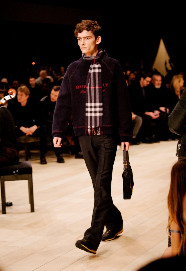 Burberry AW16 13