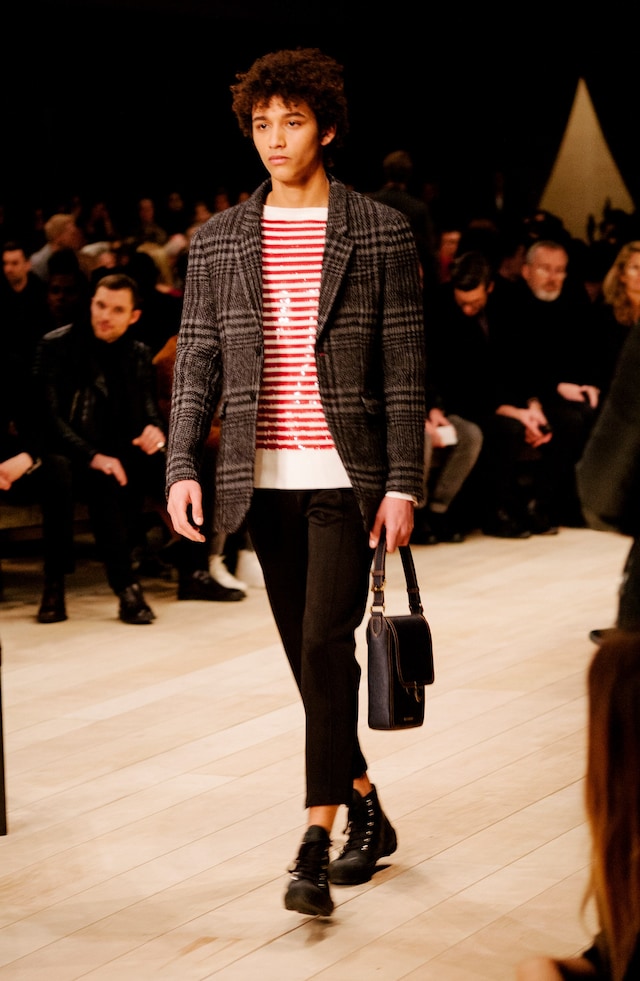 Burberry AW16 1