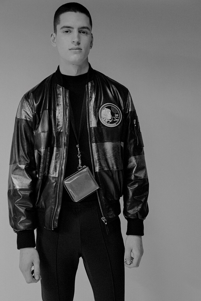 Versace AW16 11
