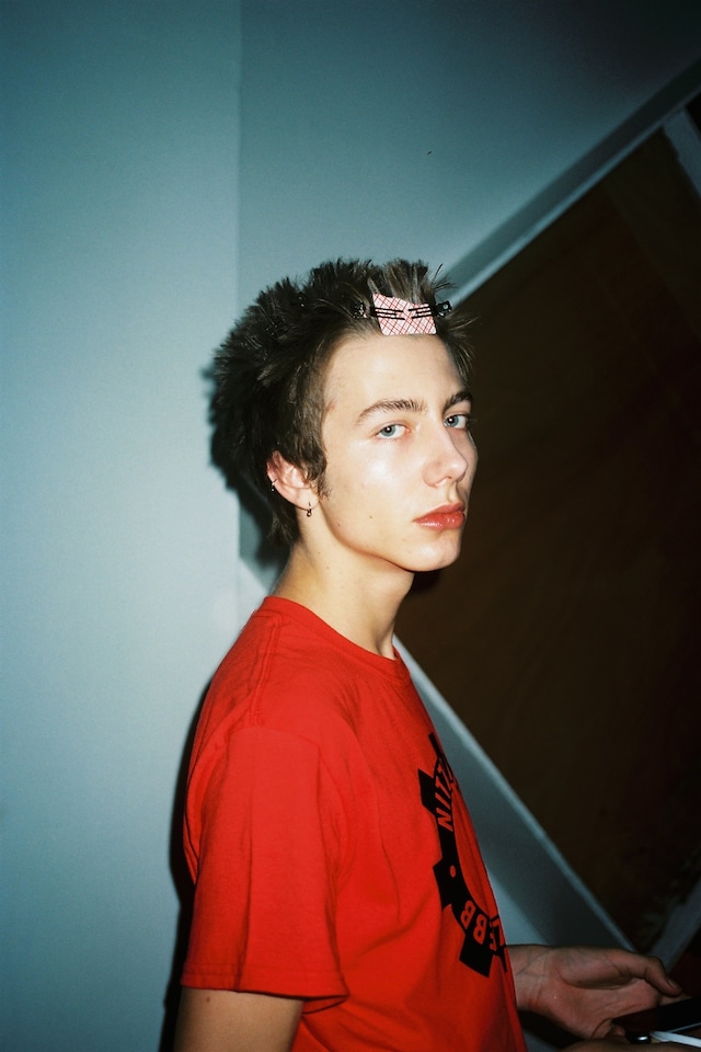 VETEMENTS x IDEA 3