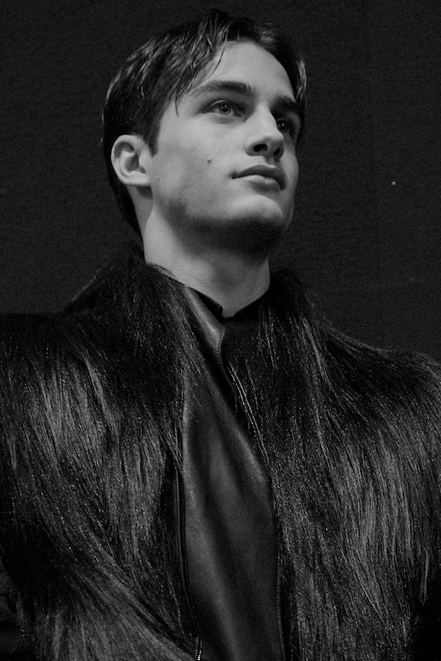 Giorgio Armani AW16 4