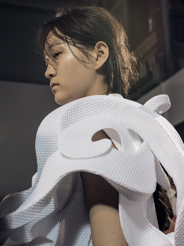 Viktor &amp; Rolf Haute Couture SS16 10
