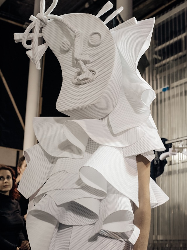 Viktor &amp; Rolf Haute Couture SS16 16
