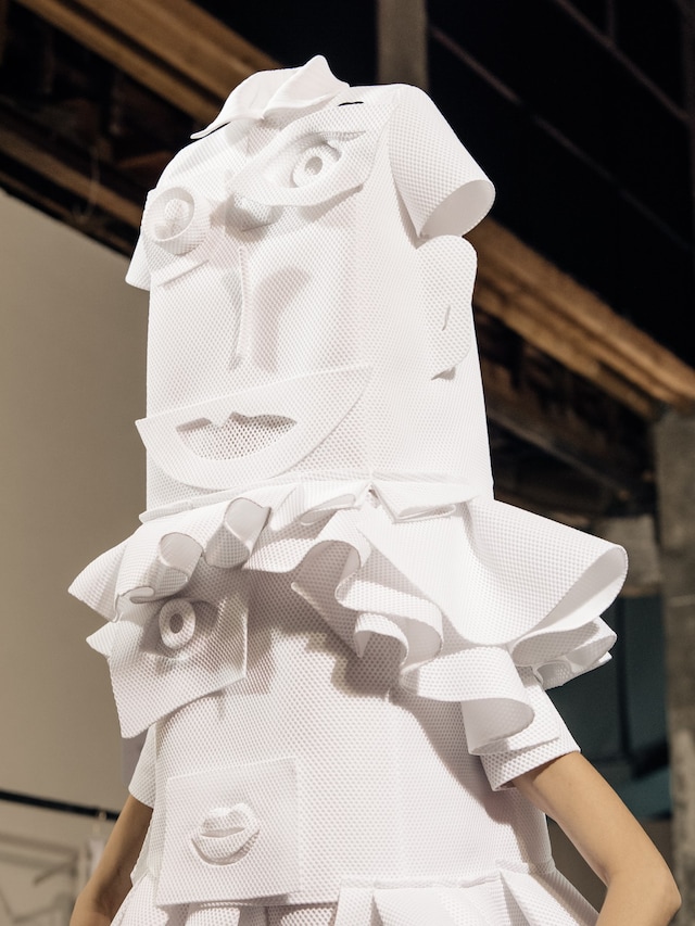 Viktor &amp; Rolf Haute Couture SS16 18