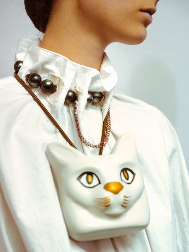 Loewe AW16 20