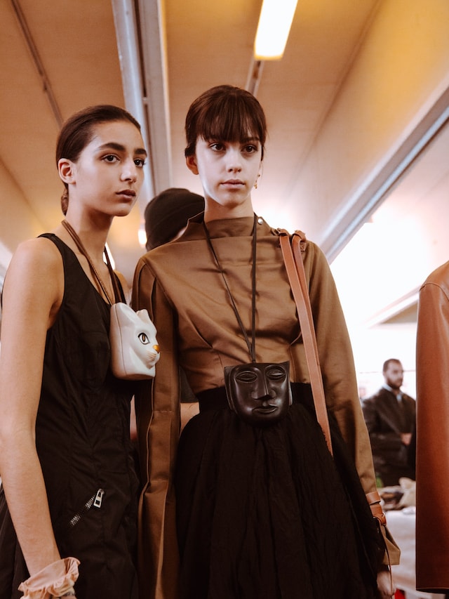 Loewe AW16 16