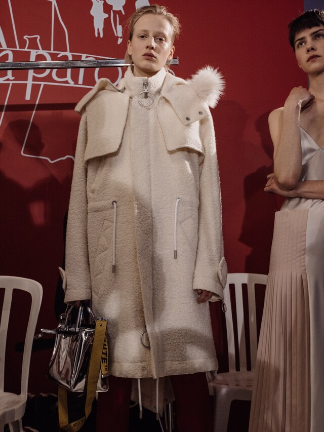 Off White AW16 7