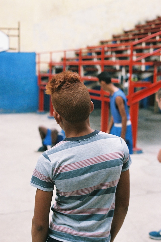 Photo from series “Izquierda, derecha, izquierda” 10