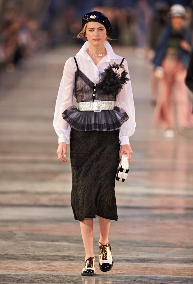 Chanel Cruise 2017 2016 6