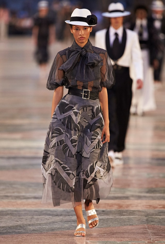 Chanel Cruise 2017 2016 7