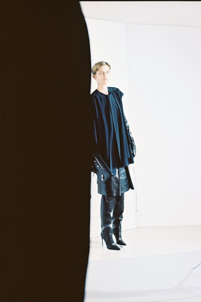 26-balenciaga-pre-fall-2016 25