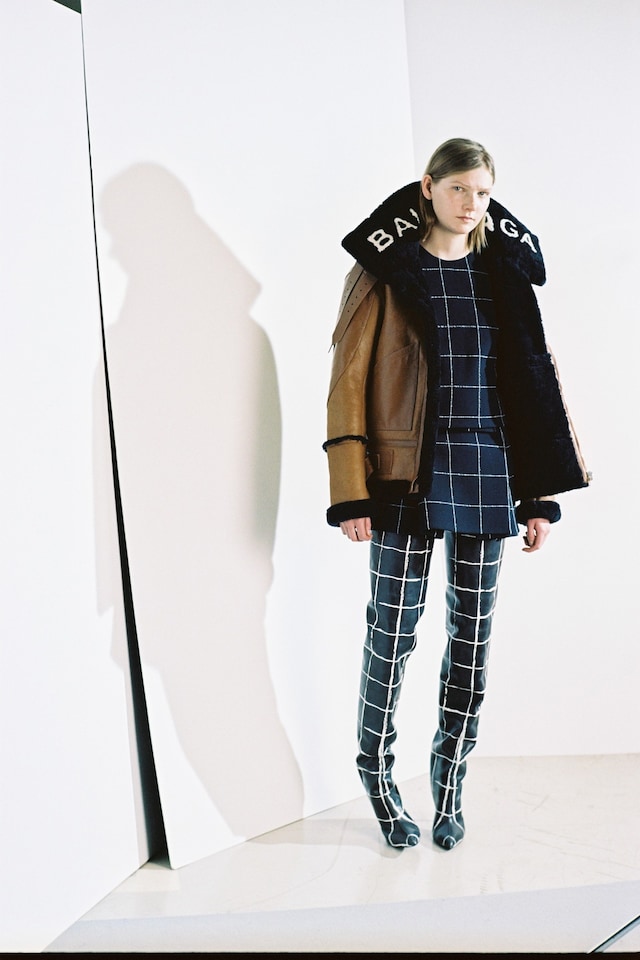 10-balenciaga-pre-fall-2016 9