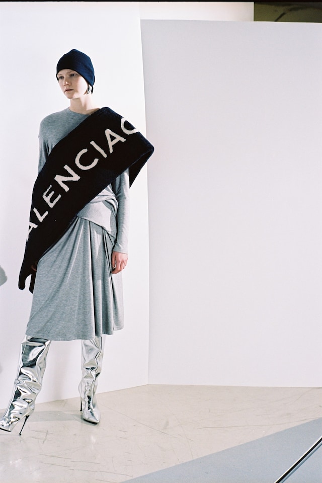 08-balenciaga-pre-fall-2016 7