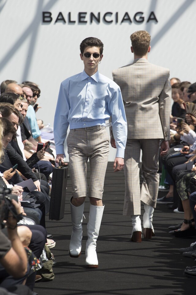 Balenciaga SS17 5