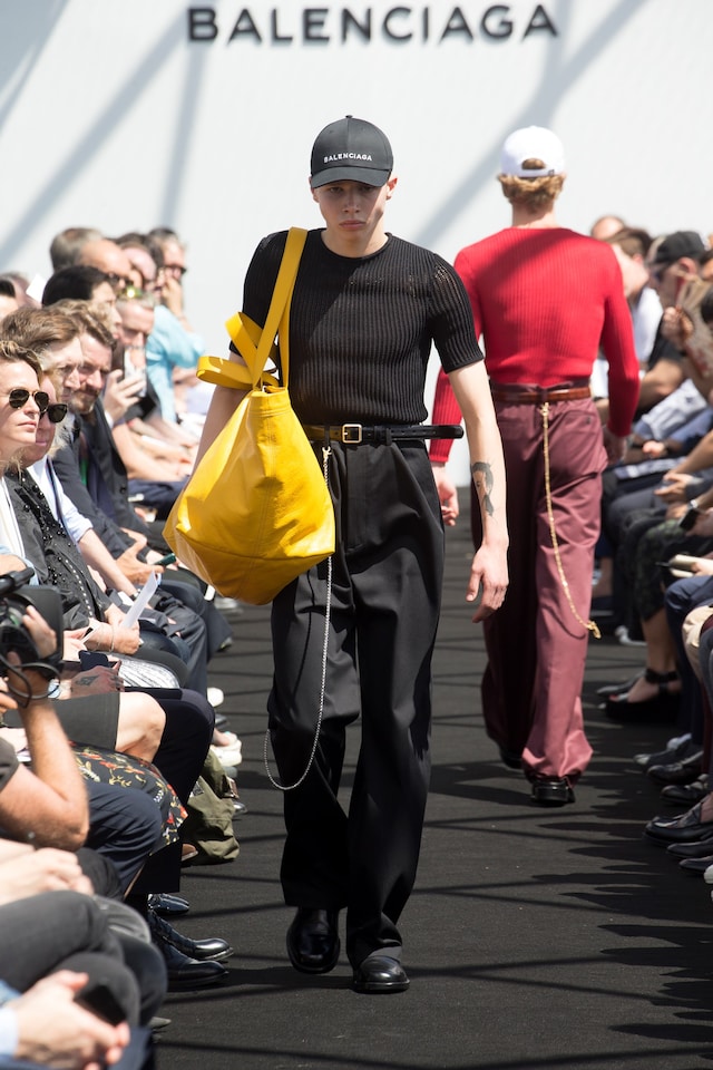 Balenciaga SS17 21
