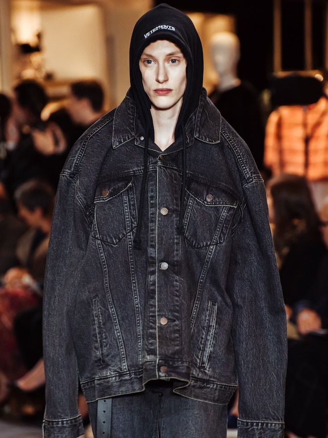 Vetements SS17 8