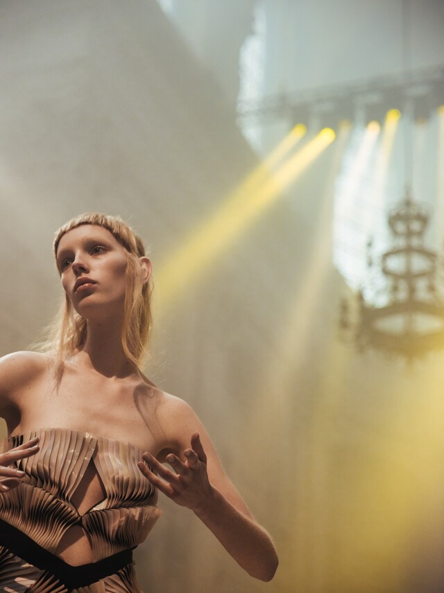 Iris Van Herpen Haute Couture AW16 1