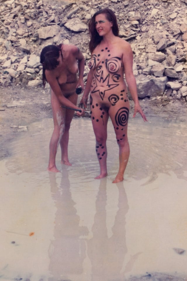 Neo Naturists, Sexist Crabs and The Cosmic Egg, Po 7