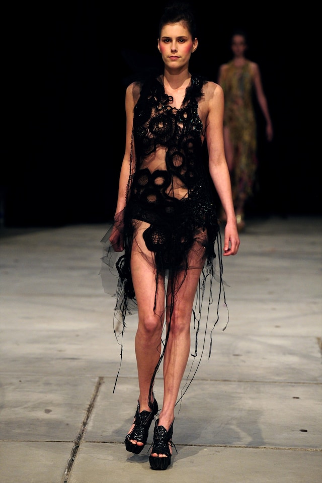 Berta Pous Infante graduate collection 4