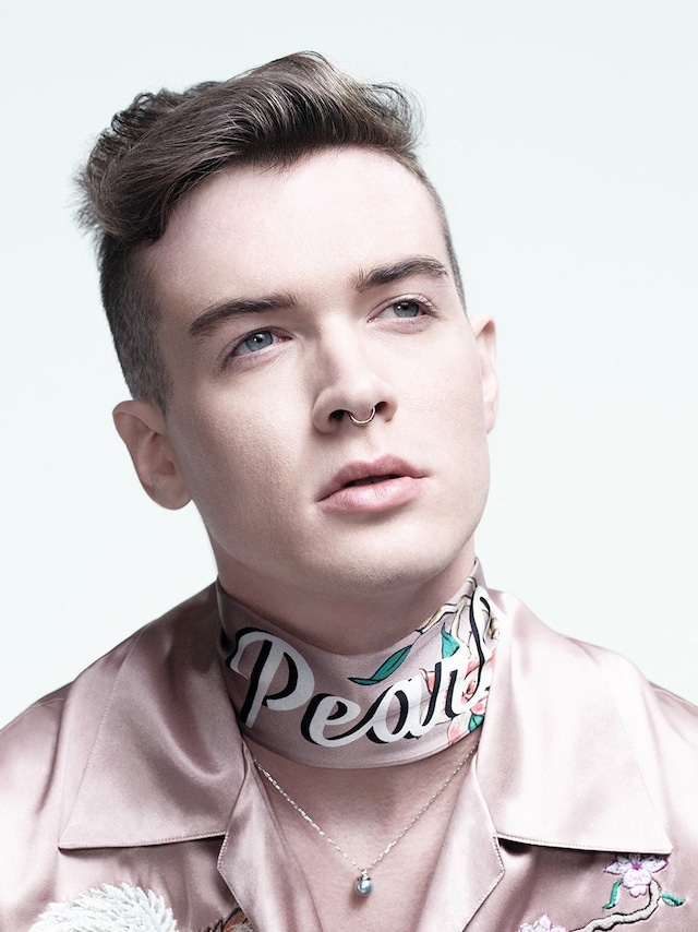 Pearl Liaison by Willy Vanderperre 12