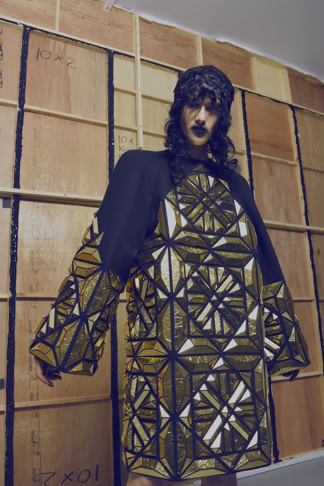 Backstage at Gareth Pugh SS17 9