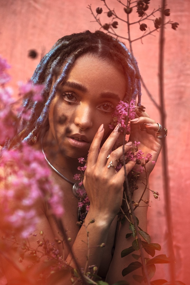 FKA twigs – Autumn /Winter 2016 5