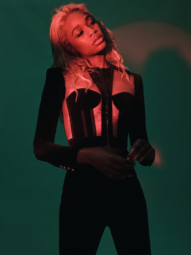 Abra – Autum/Winter 2016 1