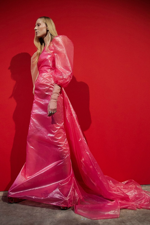 Backstage at Gucci SS17 MFW Dazed 12