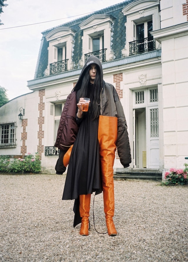 アート・デザイン・音楽 VETEMENTS SPRING SUMMER 2017 SUMMERCAMP Vetements: Summercamp (Spring / Summer 2017) by Carlotti