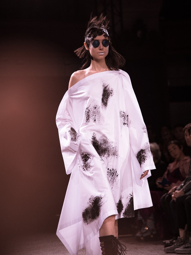 Yohji yamamoto ss17 hotsell
