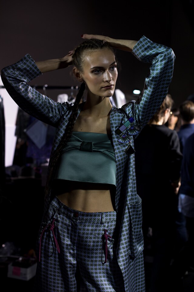 Emporio Armani SS17 PFW Womenswear Dazed 2