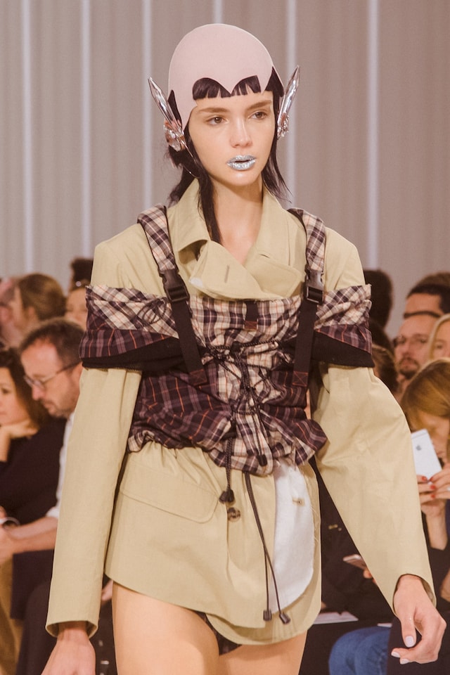 The best beauty looks of SS17 5