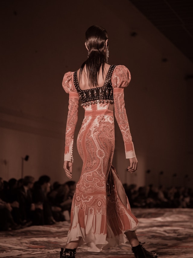 Alexander McQueen SS17 PFW Womenswear Dazed 12