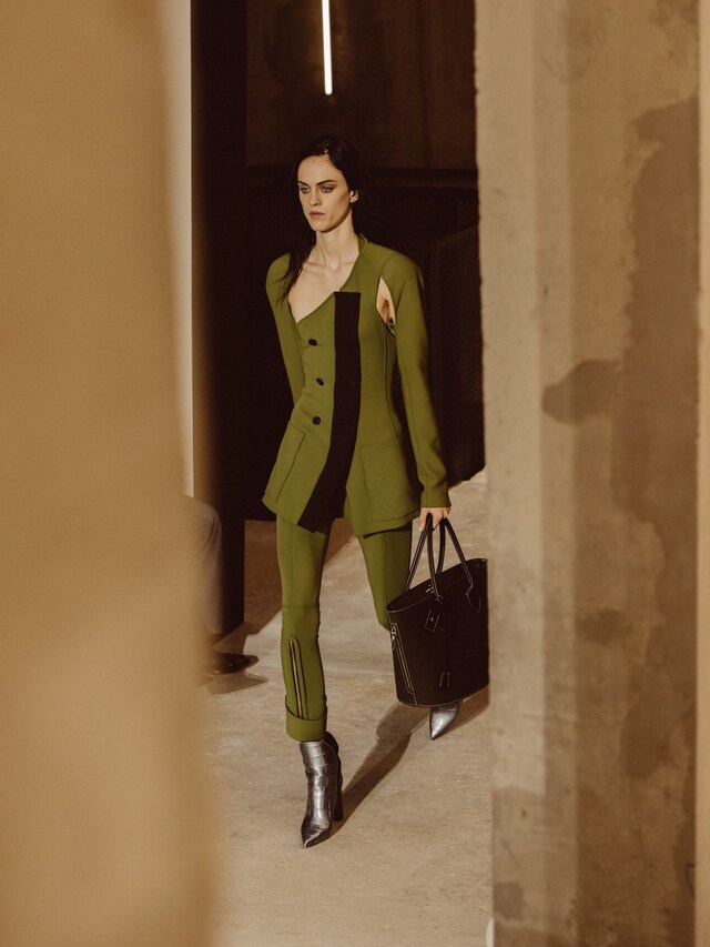 Louis Vuitton SS17 PFW Womenswear Dazed 9