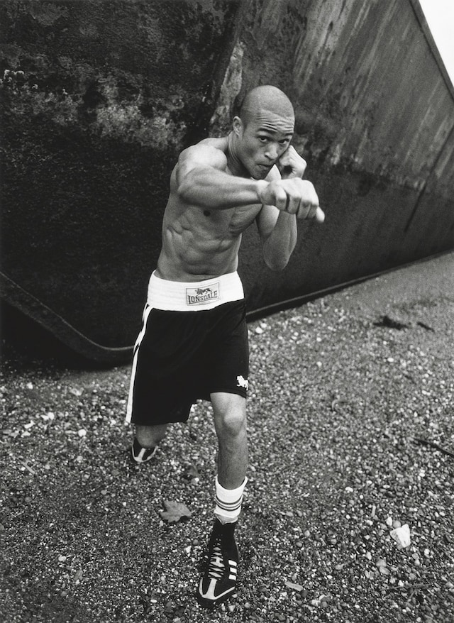 Boxer Paul Vickery Ramon Barry Kamen 25