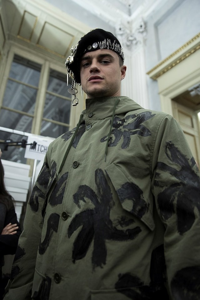 Moschino Menswear AW17 Milan Dazed 5