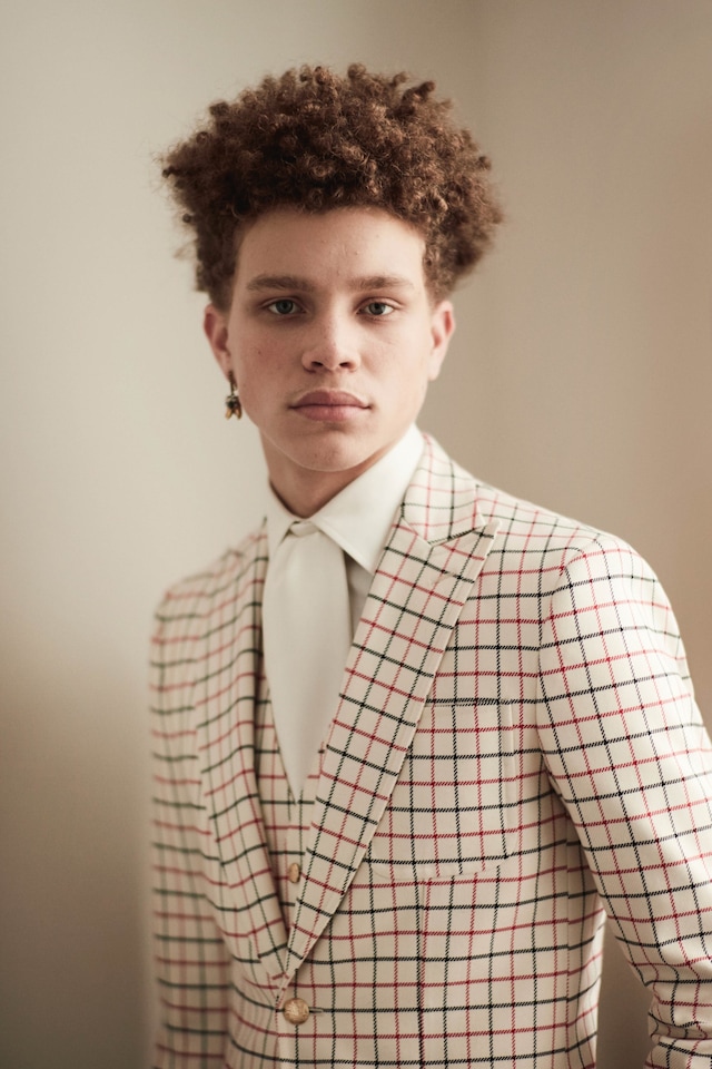 Alexander McQueen AW17 Ethan James Green 24