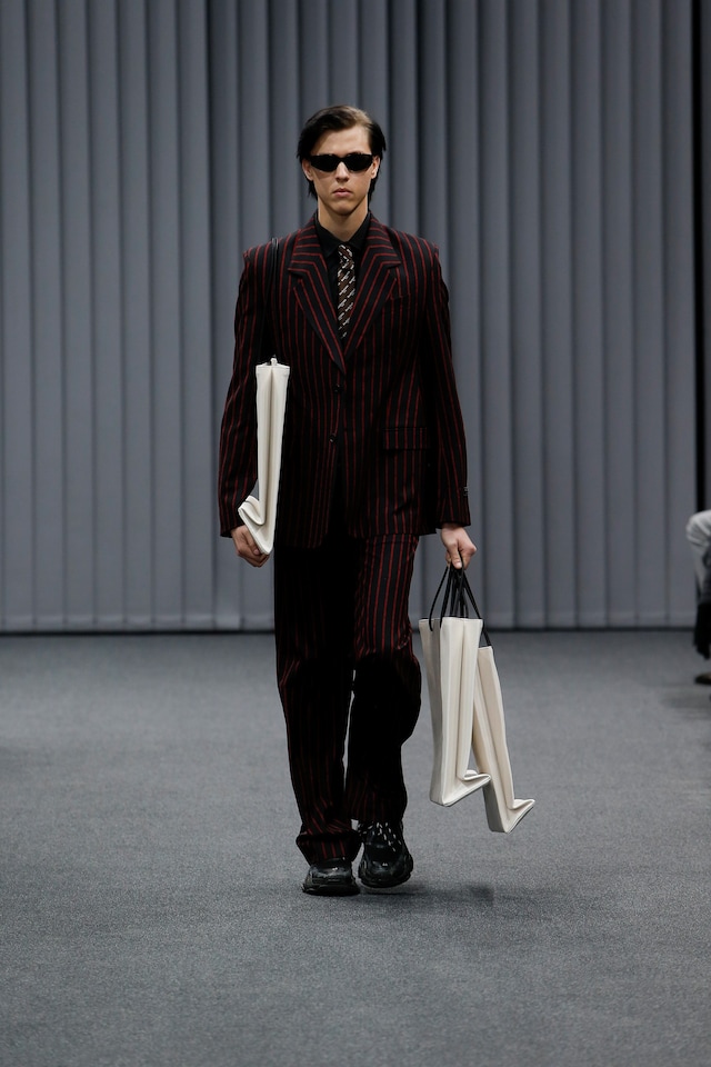Balenciaga AW17 menswear demna gvasalia fall 2017 30