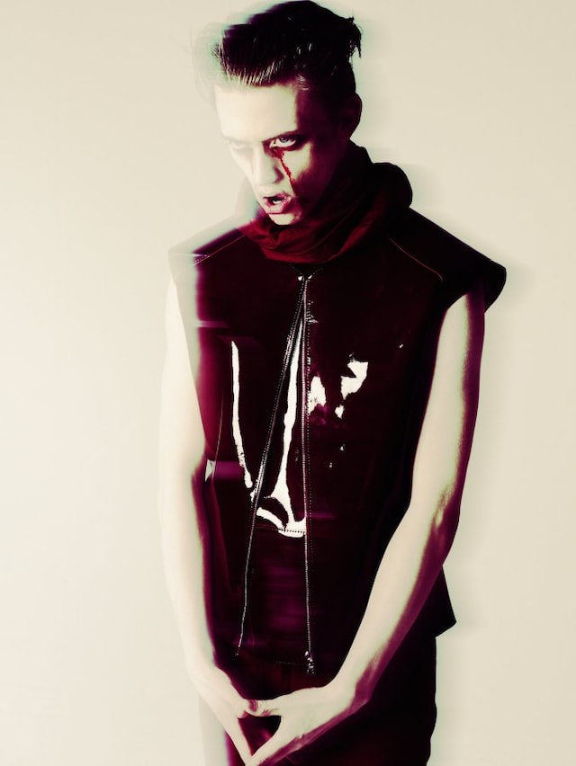 Ben Mills from Select wears James Long 1