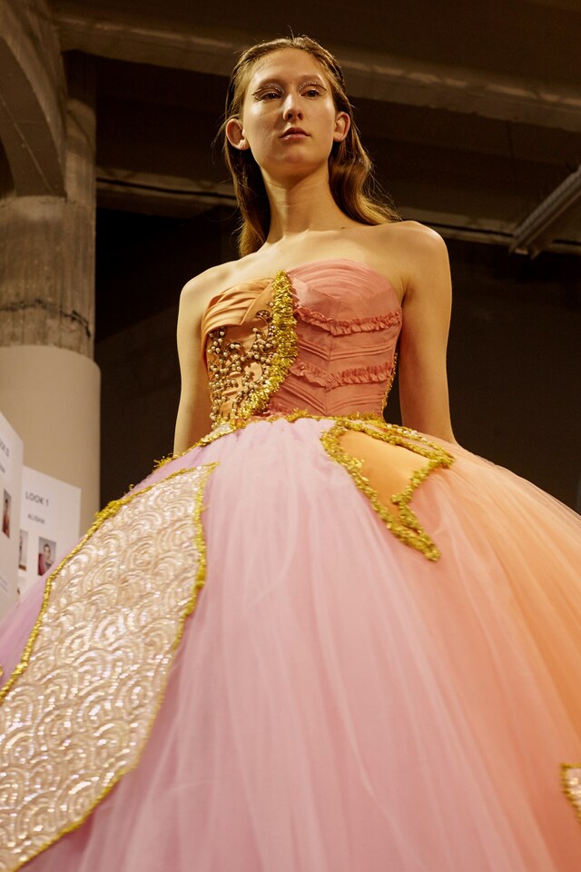 Viktor &amp; Rolf SS17 Couture Paris Dazed 4