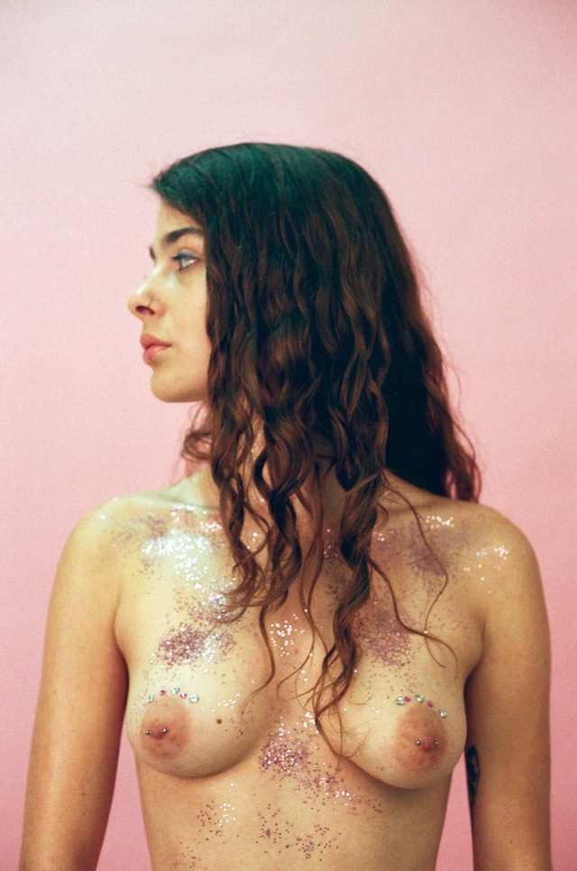 Chloe Sheppard 0