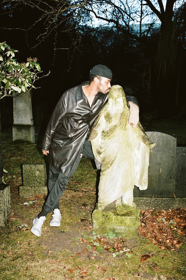 Lukas Gansterer shoots BOTH in Berlin 0