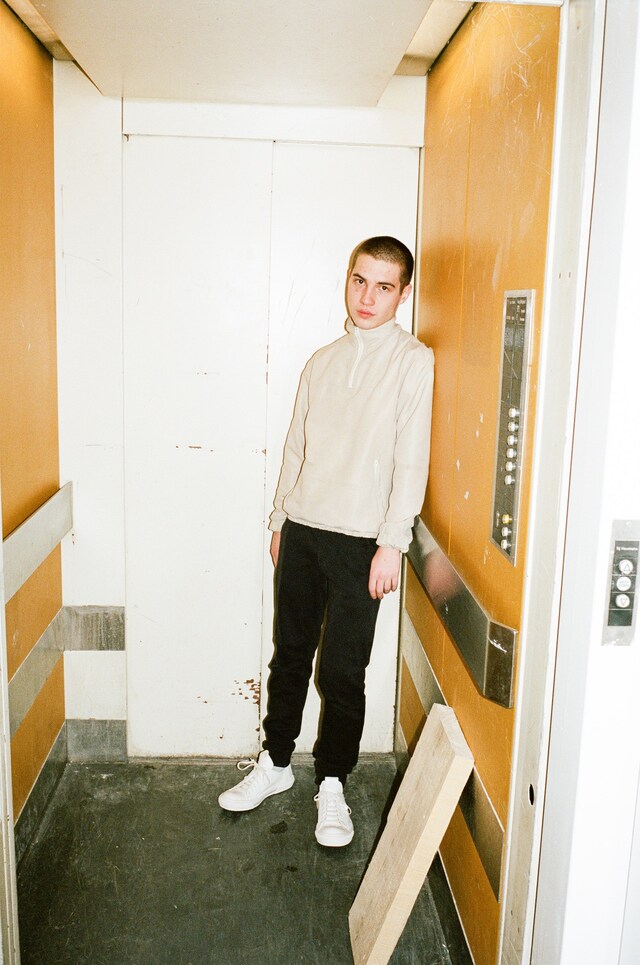 Lukas Gansterer shoots BOTH in Berlin 8