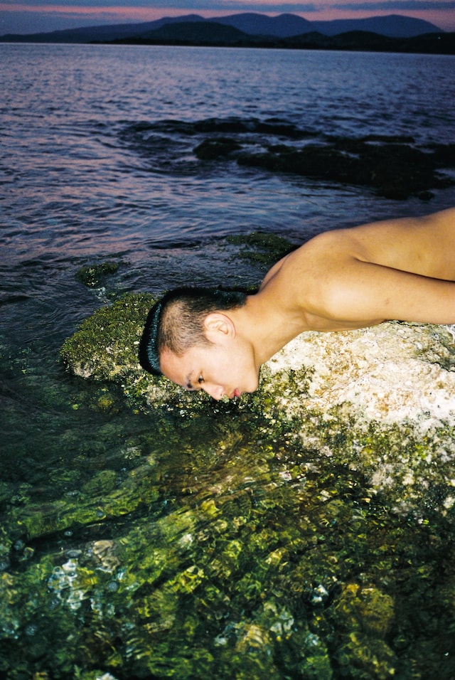 Remembering Ren Hang 2