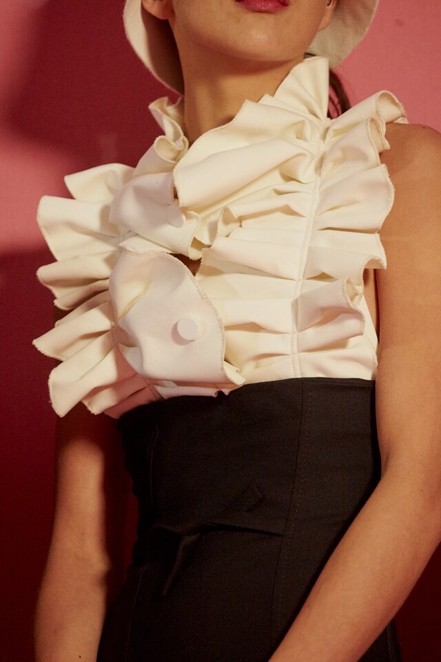 Jacquemus AW17 womenswear Paris dazed 19