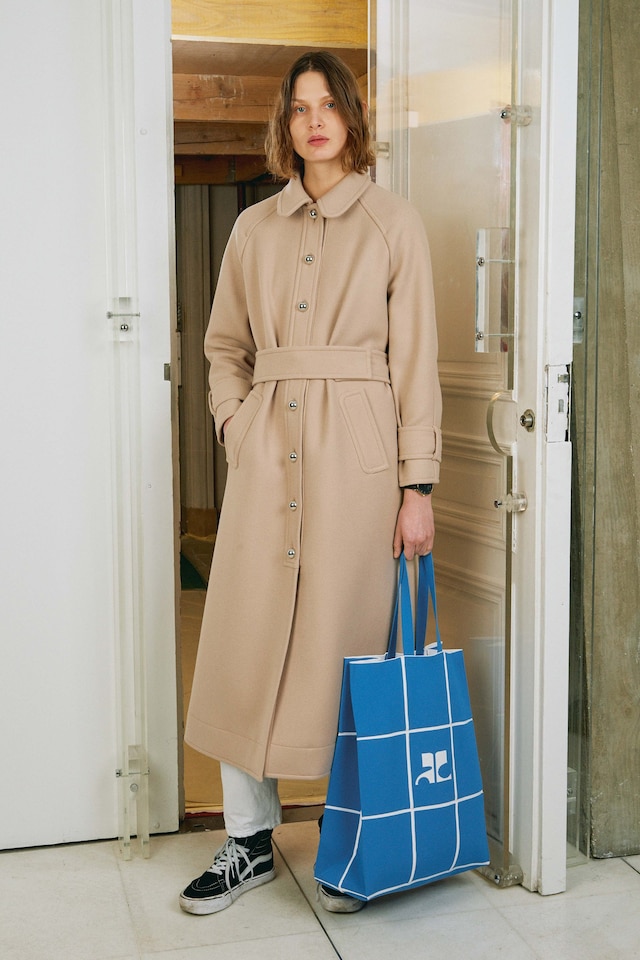 Courr&#232;ges AW17 womenswear paris dazed 19