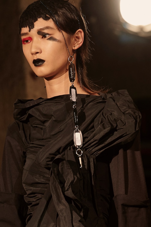 Yohji Yamamoto AW17 womenswear paris dazed 19