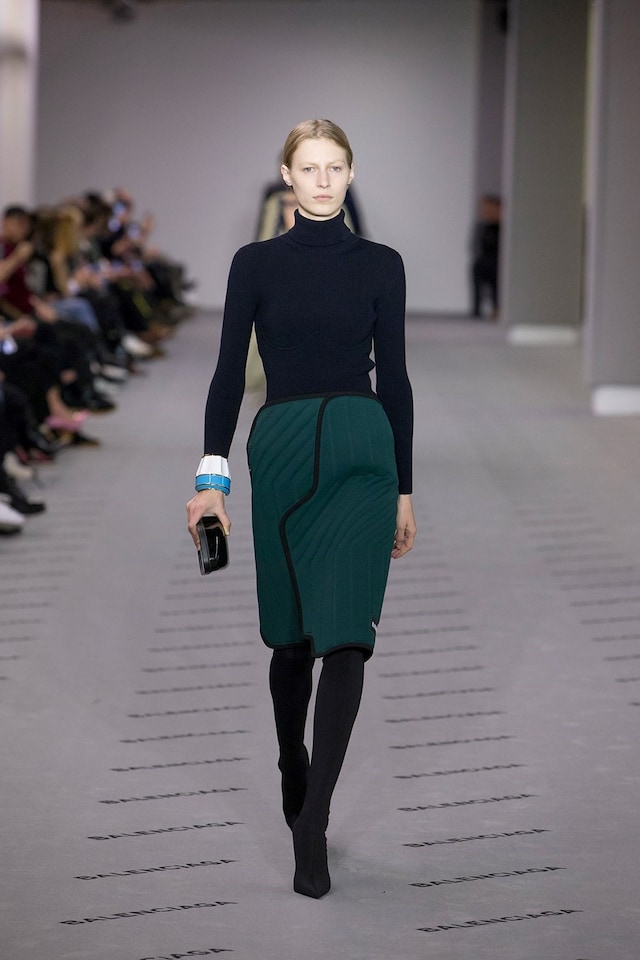 Balenciaga AW17 womenswear paris dazed 9