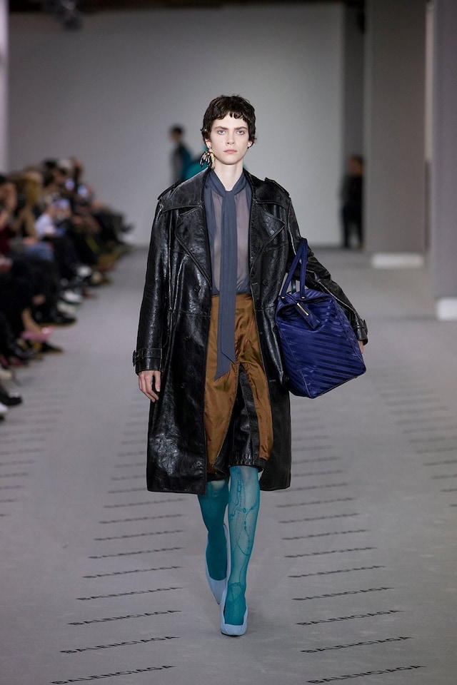 Balenciaga AW17 womenswear paris dazed 40
