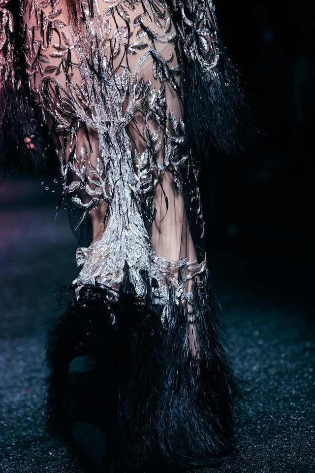 Alexander McQueen AW17 womenswear paris dazed 34